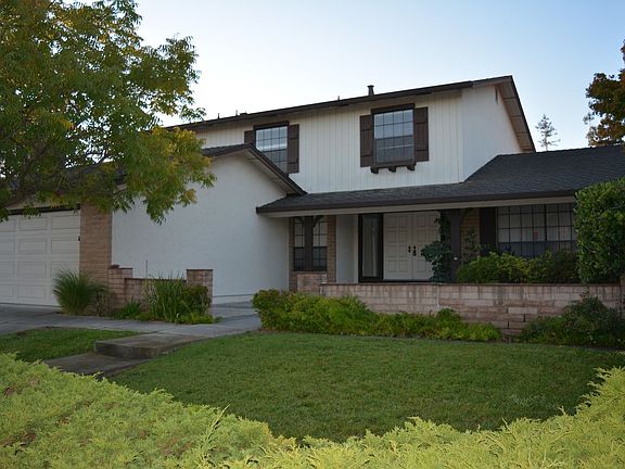 2nd image of 21184 Lauretta Dr