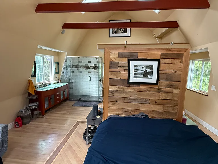 1652 Galbraith Ln — Photo 10