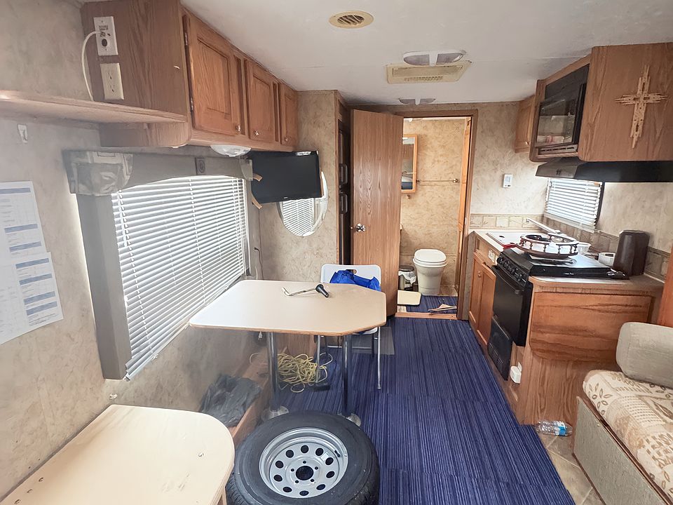 1st image of 30 Village Ct
