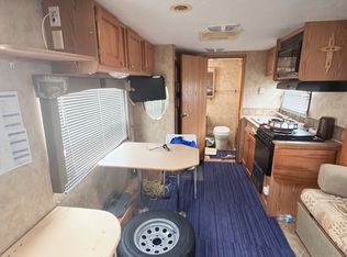 30 Village Ct, Mediapolis, IA 52637