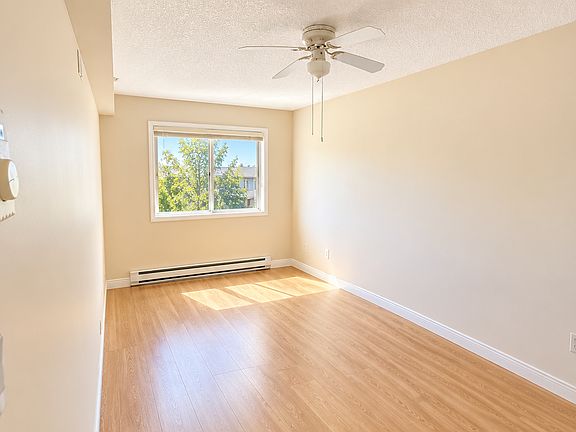 3rd image of 2904 Hopkins Rd #203