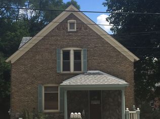 321 N Main St APT 3, Algonquin, IL 60102
