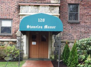 120 Stonelea Pl APT 2M, New Rochelle, NY 10801