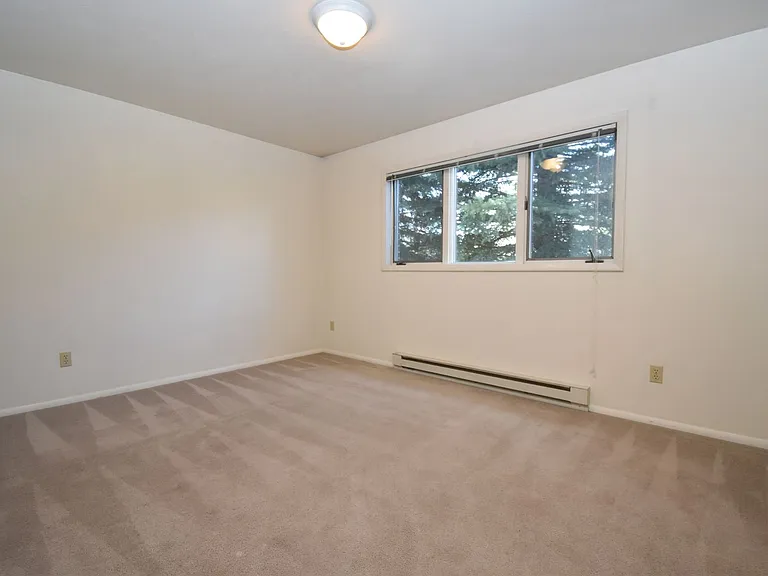 813 W Villard St #73 — Photo 21