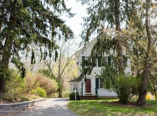 68 Willow Dr, Little Silver, NJ 07739