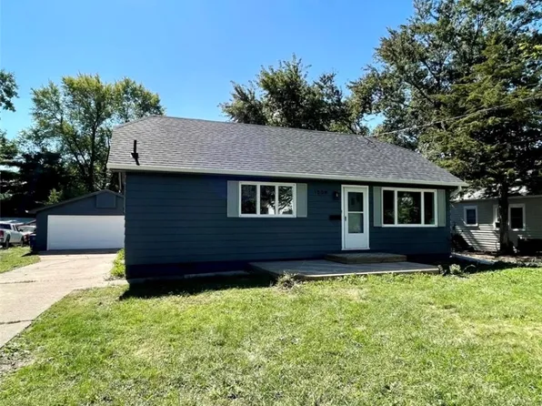 1338 Herold Ave, Des Moines, IA 50315