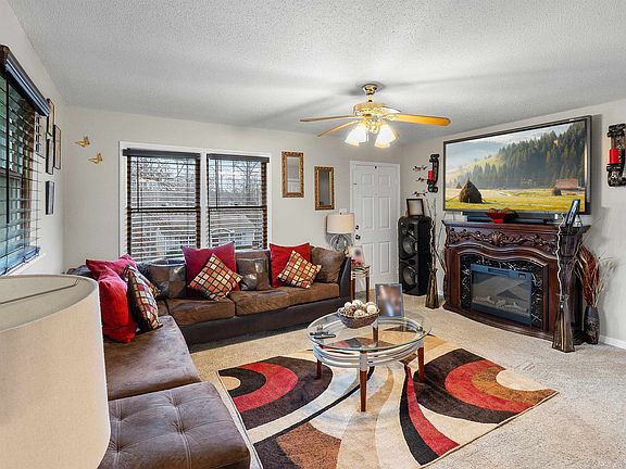 4th image of 108 Everest Dr