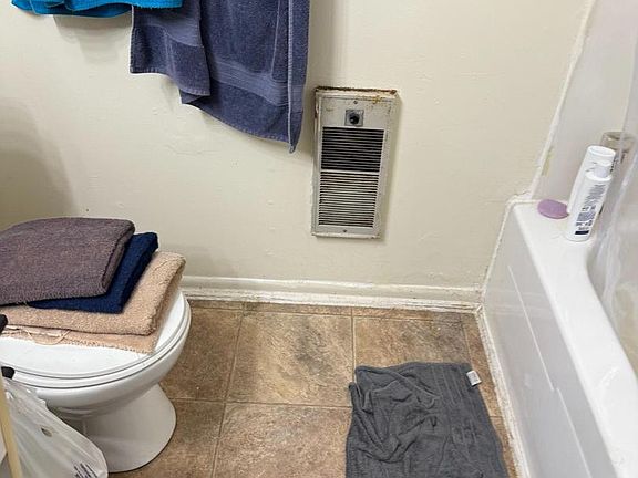 5th image of 1016 Old Boalsburg Rd