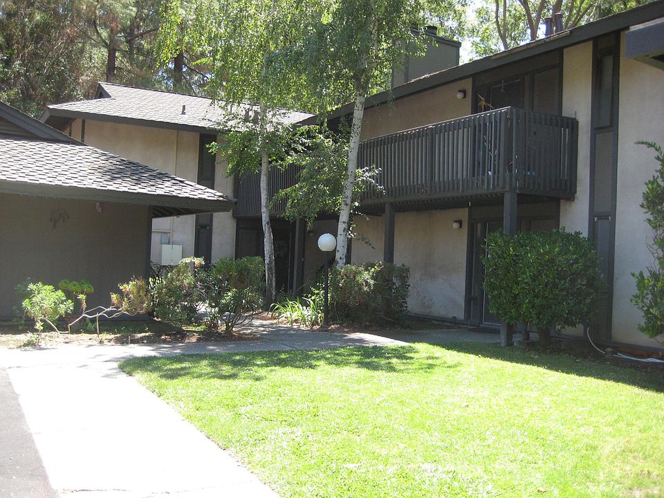 Building - 1481 Pico Ct.