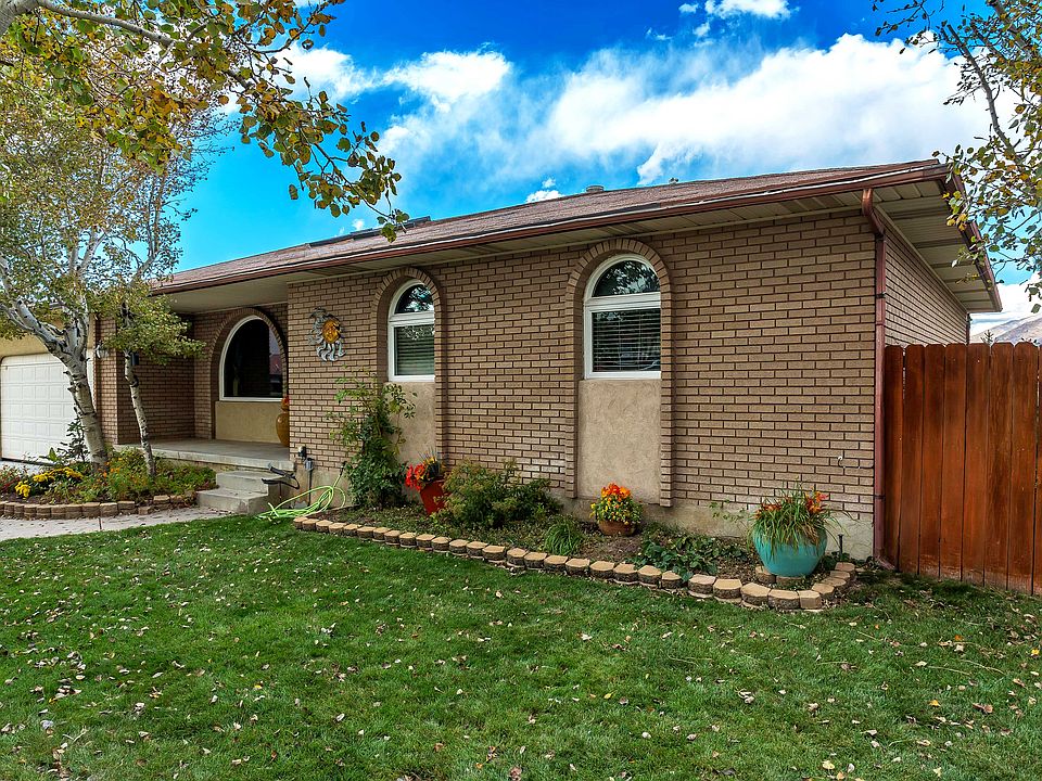 1st image of 1961 E Brady Creek Ct
