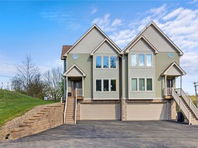 372 Cherokee Dr, Beaver Falls, PA, 15010