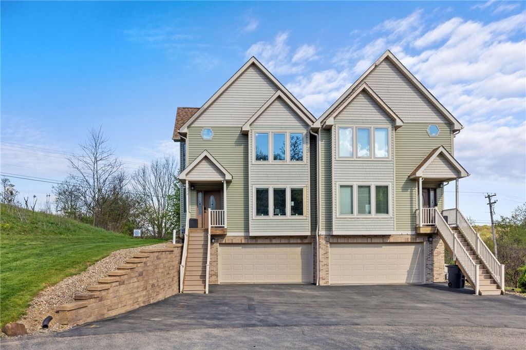 372 Cherokee Dr, Beaver Falls, PA, Beaver Falls