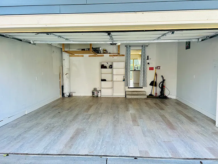 845 NE 109th Ct — Photo 17
