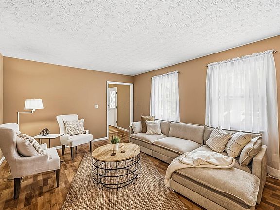 2nd image of 65 Yorkshire Rd