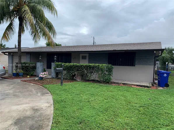 2701 Utopia Dr, Hollywood, FL 33023
