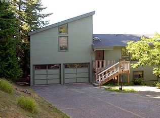 28519 Emerald Dr, Gold Beach, OR 97444