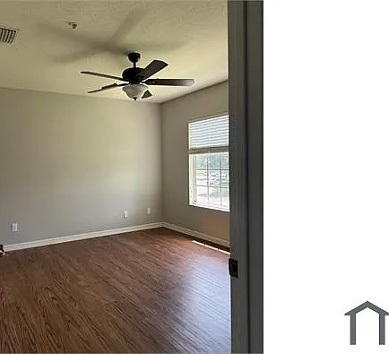 3 bed, 1300 sqft, $2,400 — Photo 4