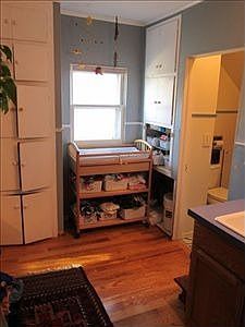 5th image of 504 Blaine St