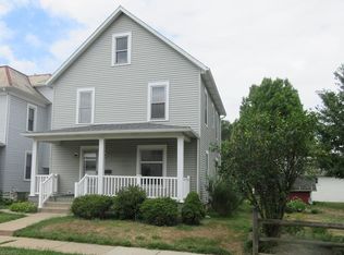 460 2nd St NW, New Philadelphia, OH 44663