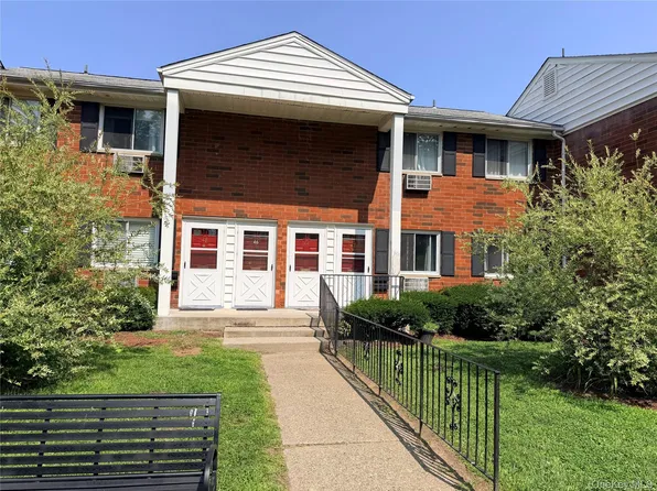 42 Manor Drive #42, Cornwall, NY 12518