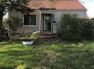932 Pryde Ave, Sharpsville, PA