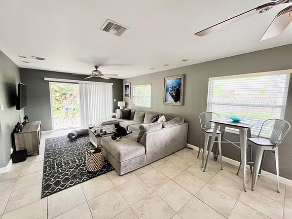 5th image of 1331 Binney Dr Unit A