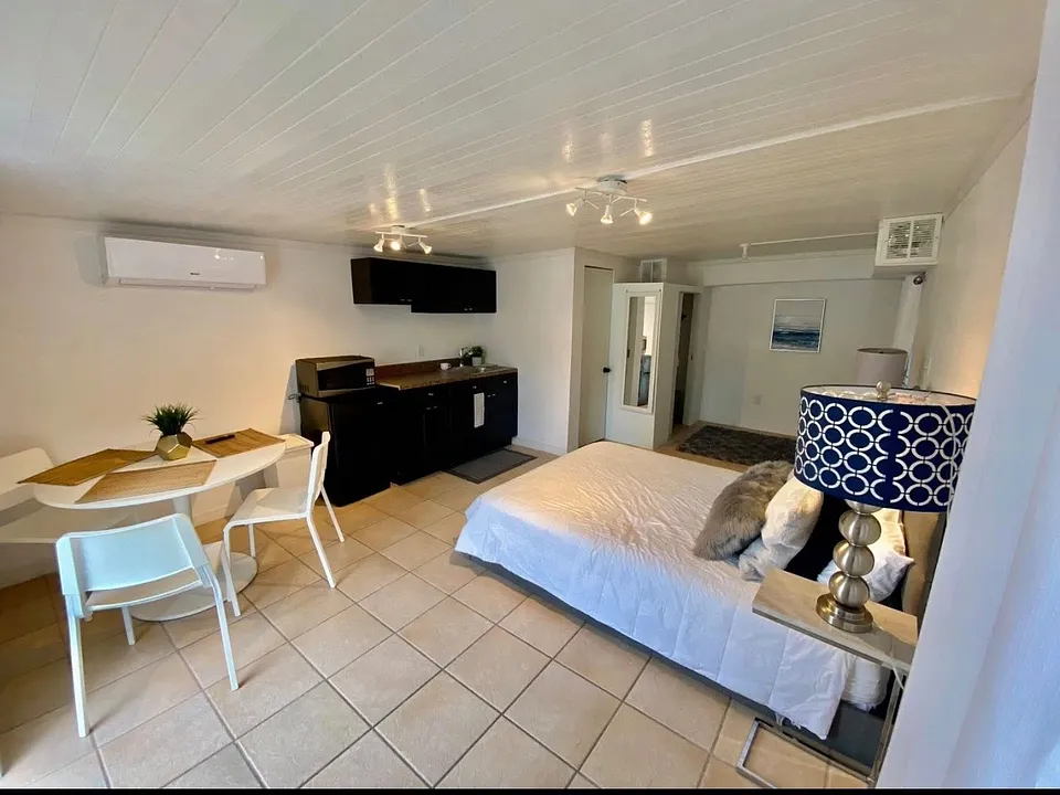 2612 Pisces Dr