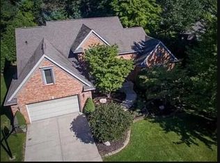 21 Bristol Dr, Michigan City, IN 46360