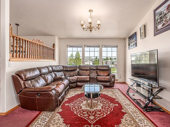 3rd image of 7109 N Madelia St
