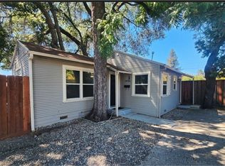 143 9th St #A, Santa Rosa, CA 95401