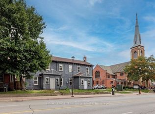 166 Main St N #1, Brampton, ON L6V1N9