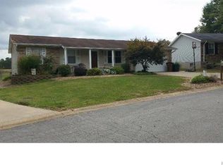 22 Drucker Ln, Old Monroe, MO 63369