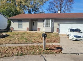 2961 Dividend Park Dr, Florissant, MO