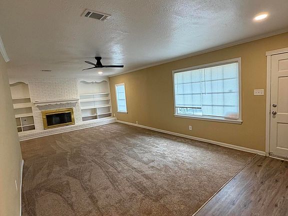 2nd image of 1577 Azalea St