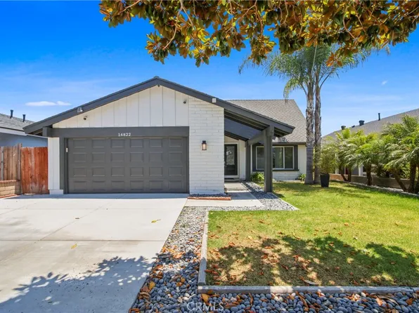 14822 Foxcroft Rd, Tustin, CA 92780