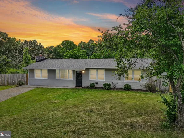 209 Otis Dr, Severn, MD 21144