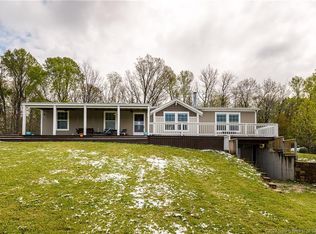 9020 Walk Dr NE, Greenville, IN 47124