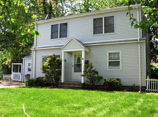 72 Surrey Ln, Clifton, NJ