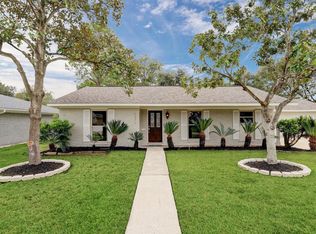 5471 Jackwood St, Houston, TX 77096