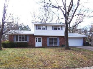 1104 Paddock Dr, Raleigh, NC 27609