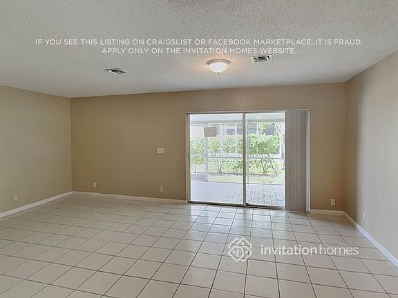 4th image of 4728 SW 13th Pl