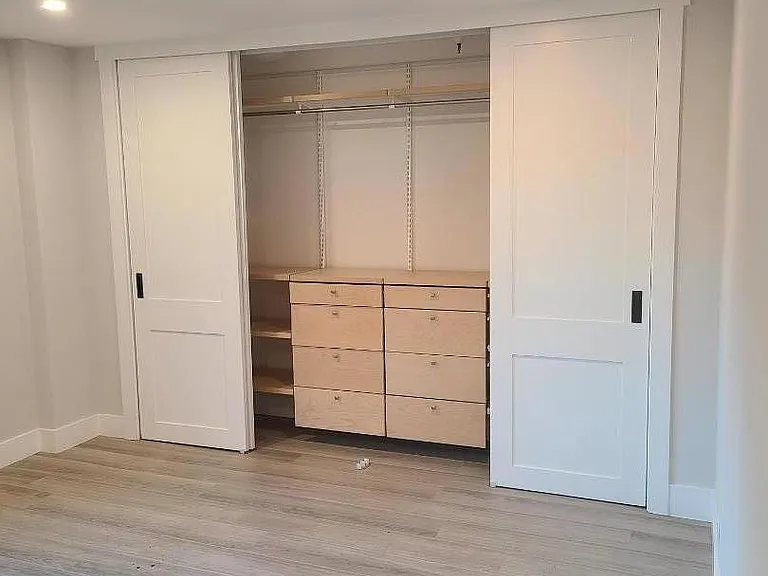 464 Clinton St #211 — Photo 7