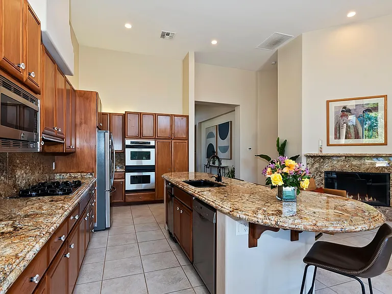 kitchen bar