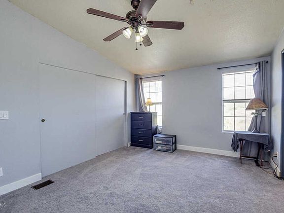 5th image of 50419 N 27th Ave