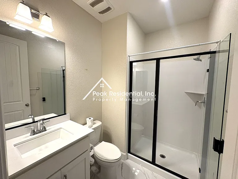 2794 Elderberry St — Photo 10