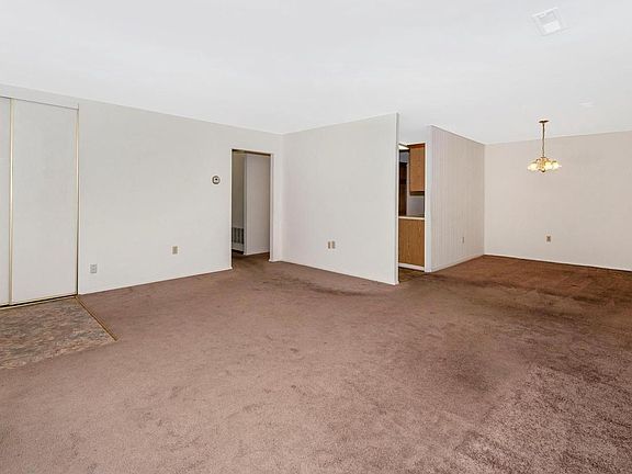 4th image of 15035 Westholm Ct #274-A