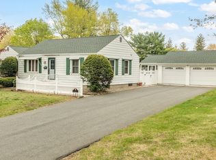 2 Hillcrest Ave, South Hadley, MA 01075