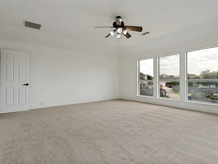11160 Silver Horn Dr — Photo 28
