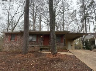 2875 Carleton St, Jackson, MS 39212