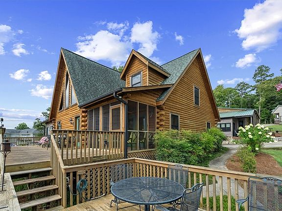 2nd image of 53 Pine Ln